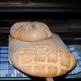Pan casero hecho en horno de leña